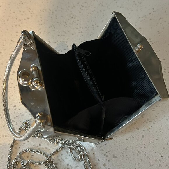 Vintage Silver Hard case evening Bag, - Picture 4 of 6